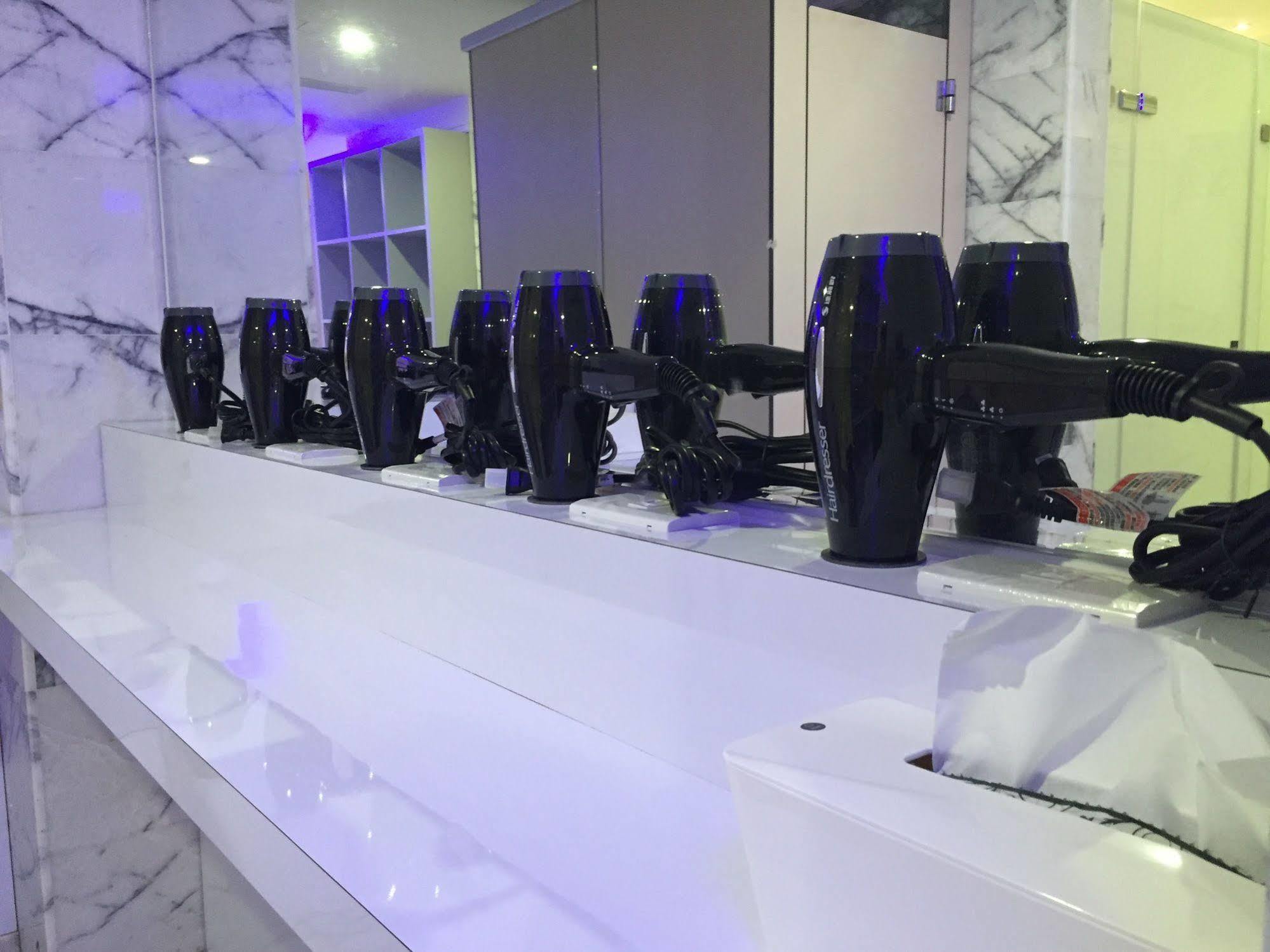 Space Inn Xinyi Taipei Eksteriør bilde